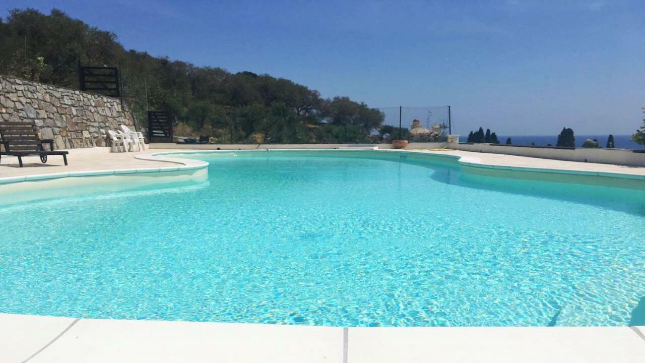 Ue Marin Villa Cervo Exteriör bild